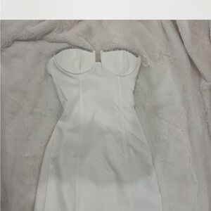 Zara Elegant White Strapless Dress